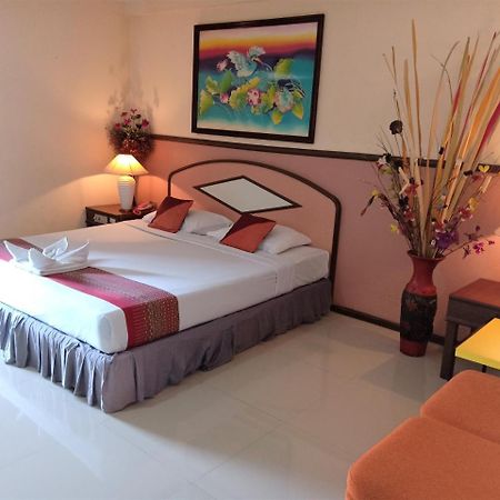 La Moon At Phuket - Sha Extra Plus Экстерьер фото