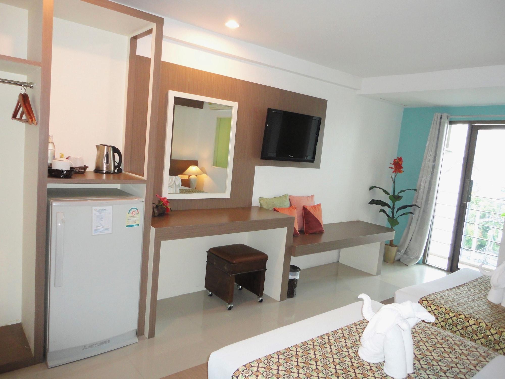 La Moon At Phuket - Sha Extra Plus Экстерьер фото