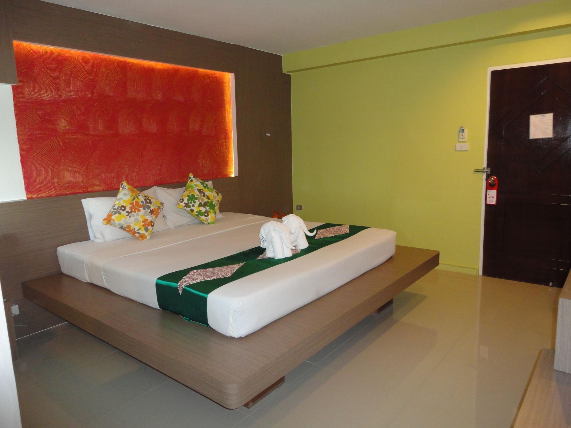 La Moon At Phuket - Sha Extra Plus Экстерьер фото