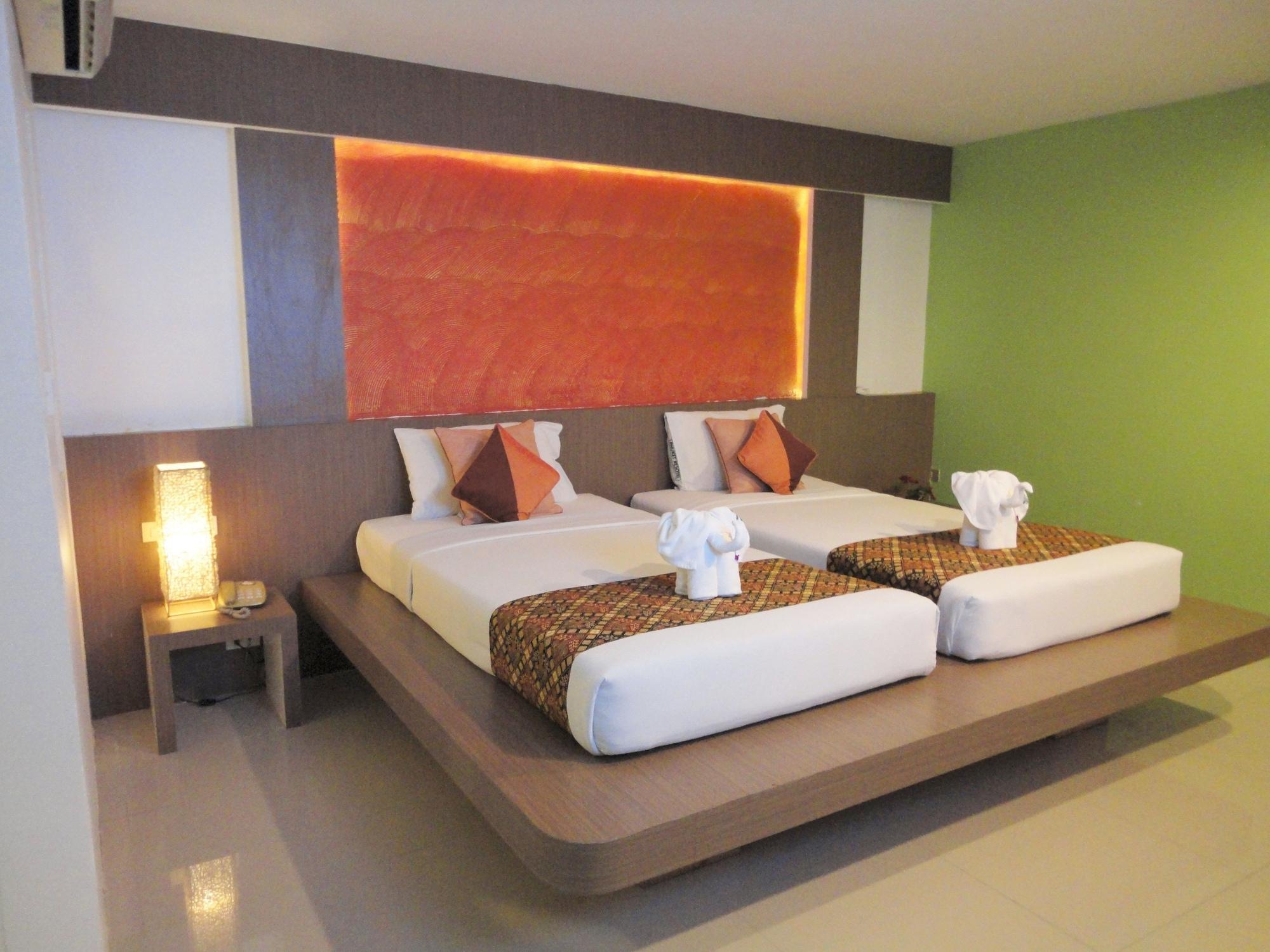 La Moon At Phuket - Sha Extra Plus Экстерьер фото