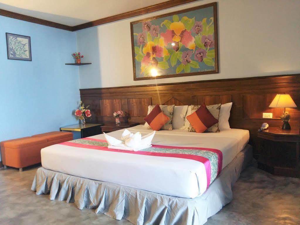 La Moon At Phuket - Sha Extra Plus Экстерьер фото
