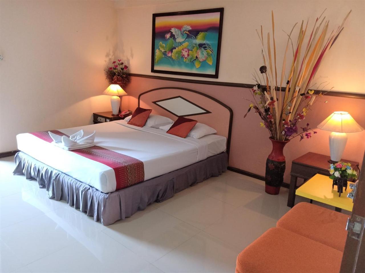 La Moon At Phuket - Sha Extra Plus Экстерьер фото